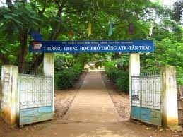 Bán mảnh đất mặt đường QL2C ngay trường ATK Tân Trào, Tuyên Quang giá chỉ 25tr/m2