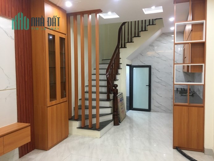 BÁN NHÀ MỚI ĐẸP Ở NGAY THANH LÃM HÀ ĐÔNG, OTO, 5T, 20M OTO TRÁNH