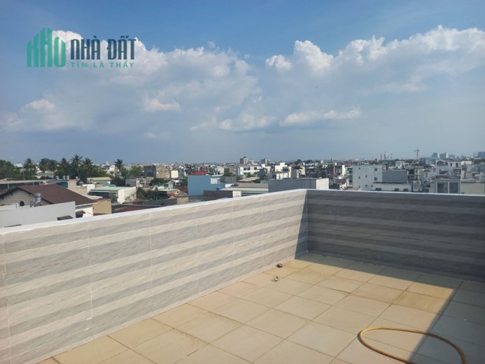 Cần bán gấp nhà MT -KV kinh doanh sầm uất gần Vincom Lê Văn Việt-112m2-4 tầng-Nội thất gỗ quý.
