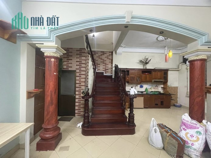 Bán nhà 64m2 Ngõ 276 Nghi Tàm, Tây Hồ Ô tô đỗ cửa Ô chờ Thang máy 7.3 Tỷ