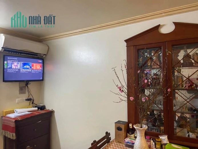 Bán nhà 43m2 4 ngủ phố Yên Phụ, Tây Hồ Ô tô dừng đỗ ngày đêm 6.6 Tỷ