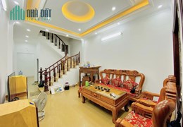 Bán nhà Cầu Giấy, mặt ngõ kinh doanh, ô tô tránh, nhà mới, 60m 6 tầng 11.5 tỷ