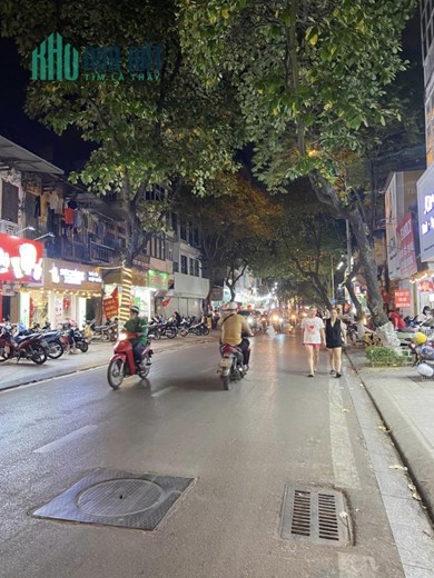 Bán nhà Cầu Giấy, mặt ngõ kinh doanh, ô tô tránh, nhà mới, 60m 6 tầng 11.5 tỷ