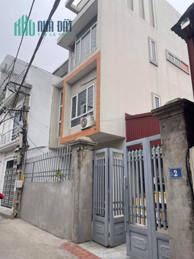 Cần bán đất TẶNG luôn nhà Đông Ngàn, Đông Hội, Đông Anh, Hà Nội. Giá bán siêu rốt chỉ nhỉnh 5 tỷ