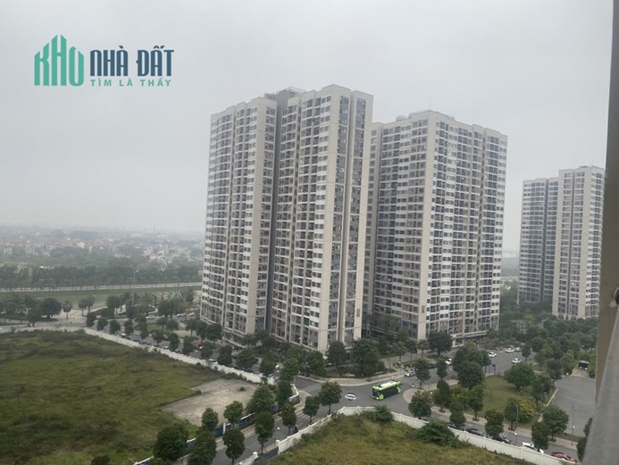 BÁN CĂN HỘ CC VINHOME SMART CITY GIA LÂM 75M 3PN LÔ GÓC SÁNG THOÁNG HƠN 2 TỶ