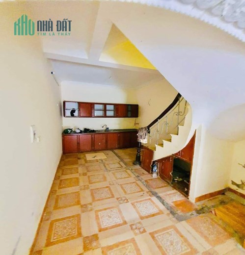 Bán nhà Phố QUAN NHÂN, diện tích 33m2, 4 tầng, giá 3,9 tỷ