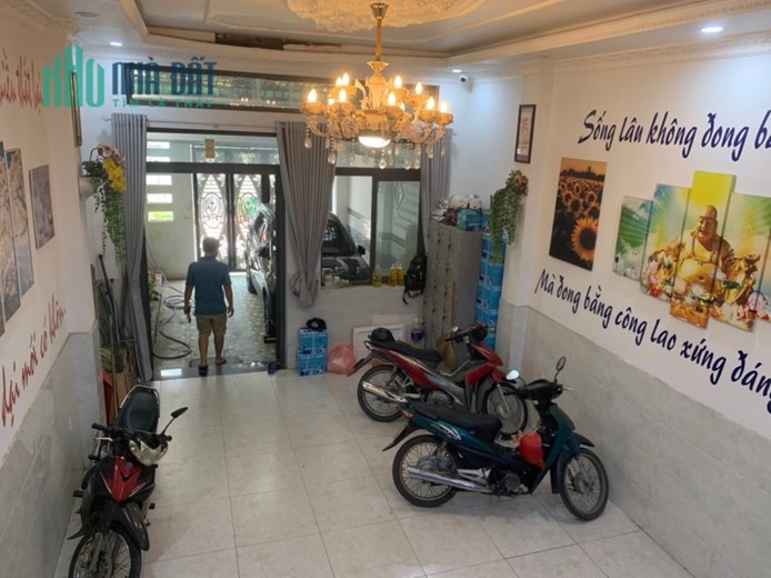 Nhà 1Trệt 3Lầu ở khu đẹp, giá tốt nhất, P. Linh Trung Thủ Đức, dt 73,5m2