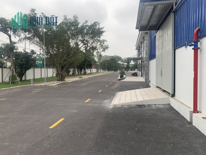 CHO THUÊ KHO, XƯỞNG TẠI ĐƯỜNG NGUYỄN SƠN. LONG BIÊN. H. N