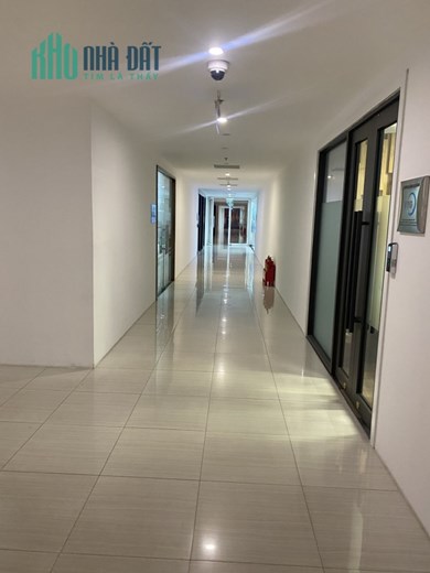 Cho thuê sàn Văn Phòng 121m căn góc tòa OF Vinhomes West Point giá chỉ 42tr