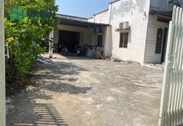 Chính chủ cần bán đất đã có sẵn nhà Tổng DT 297m2 có tách riêng cho khách cần