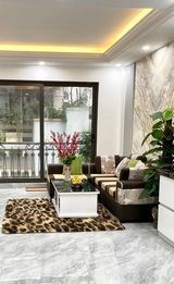 Cần bán nhà Nguyễn Phúc Lai – Hoàng Cầu, gara, kinh doanh, tặng toàn bộ nội thất, nhỉnh 12 tỷ