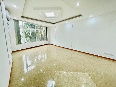CHÍNH  CHỦ CHO THUÊ VP 369 NGUYỄN TRÃI, THANH XUÂN DIỆN TÍCH 60M GIÁ RẺ (CÓ NHẬN  MG)