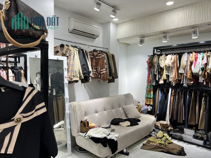 ⭐️ Mặt phố An Trạch, Đống Đa, 111m2 2T MT 8m, Giá đầu tư xây Tòa, Chỉ 45 Tỷ ⭐️