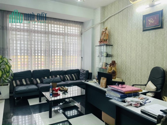 Bán gấp nhà mặt tiền đường Ký Hoà Phường 11 Quận 5 50m2 4 tầng BTCT chỉ 16x tỷ
