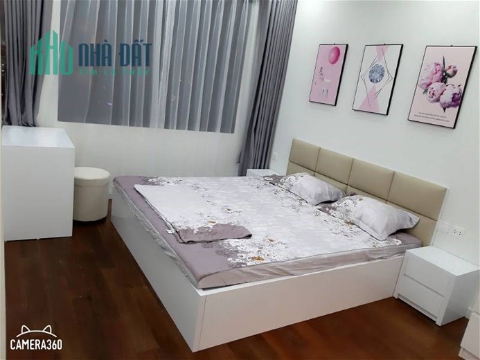 Cần bán căn hộ 2PN 2VS cao cấp tại chung cư D'Capitale 119 Trần Duy Hưng, toà C6
