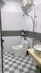 Chính Chủ Cần Bán Nhà 3 Tầng Mặt Tiền Vị Trí Đẹp Tại tp Hải Phòng