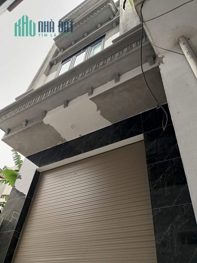 Bán nhà ngõ 261 Trần Nguyên Hãn, 38m x 3 tầng mới tinh độc lập, GIÁ 2.3 tỉ