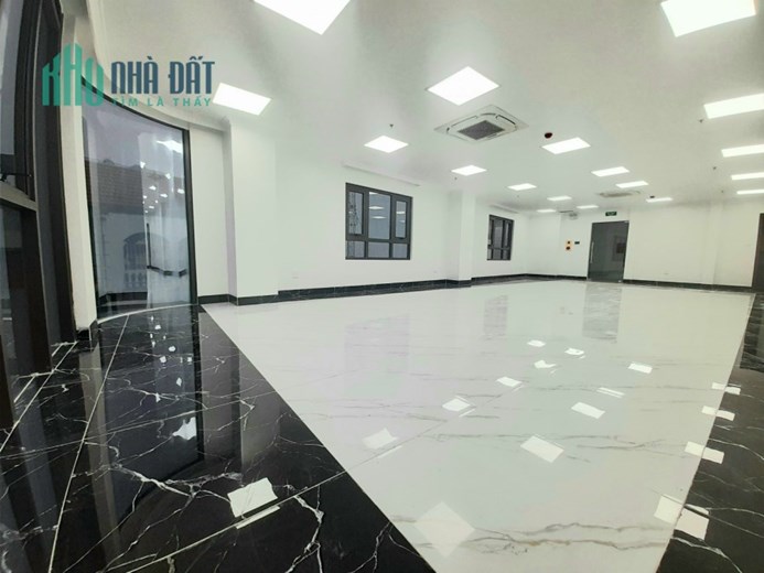 Chính chủ cho thuê mặt bằng nhà mặt phố Đặng Văn Ngữ, phù hợp KD mọi loại hình, LH 0982100728, nhà