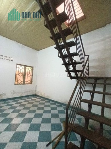 Lạc Long Quân P3 Q11 90M2 nhà cũ tiện xây mới chủ gấp bán 7 tỷ 5
