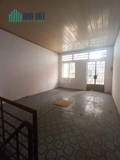 Lạc Long Quân P3 Q11 90M2 nhà cũ tiện xây mới chủ gấp bán 7 tỷ 5