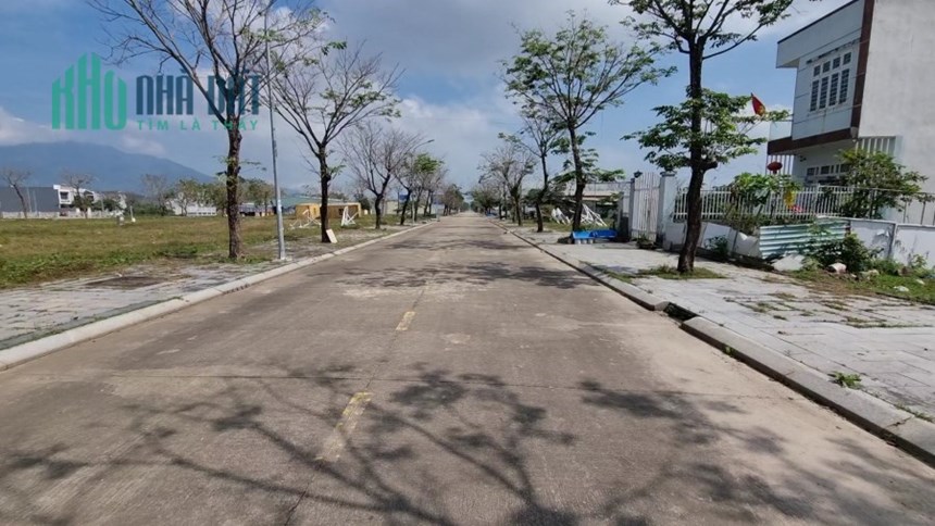 Bán lô 42b2.26 golden hills Đà Nẵng