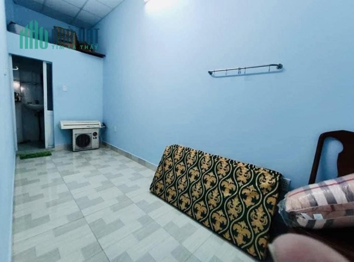 tân phú- nhỉnh 2 tỷ có nhà 28m2 đường nguyễn nhữ lãm, hẻm 3m, sát mặt tiền, ngay chợ.