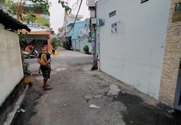 chính chủ trang bìa- đỗ công tường, hèm xe hơi, 2 tầng, 68m2 chỉ 6.3 tỷ, ngay Aeon mall tân phú