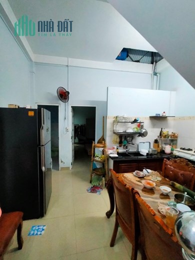 chính chủ trang bìa- đỗ công tường, hèm xe hơi, 2 tầng, 68m2 chỉ 6.3 tỷ, ngay Aeon mall tân phú