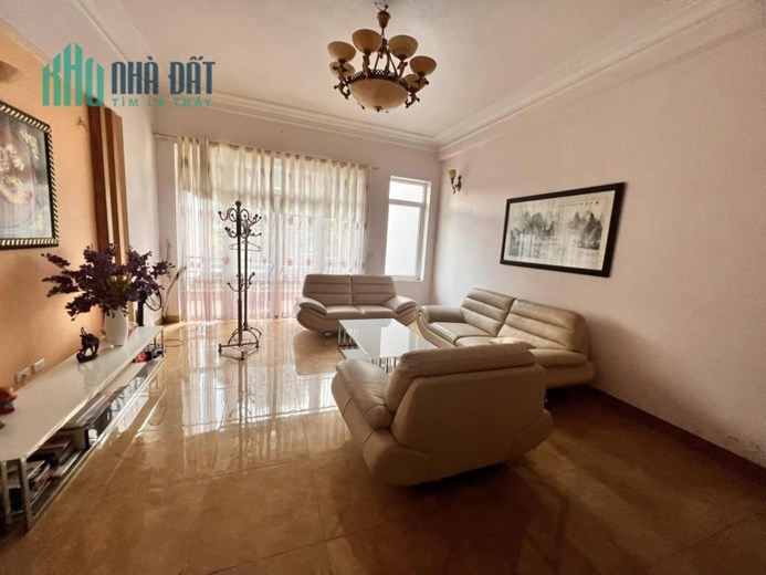 Cho thuê nhà Xuân La, 70m2, 5T, 5m, 6 ngủ, 17 tr/Th.Tây Hồ.
