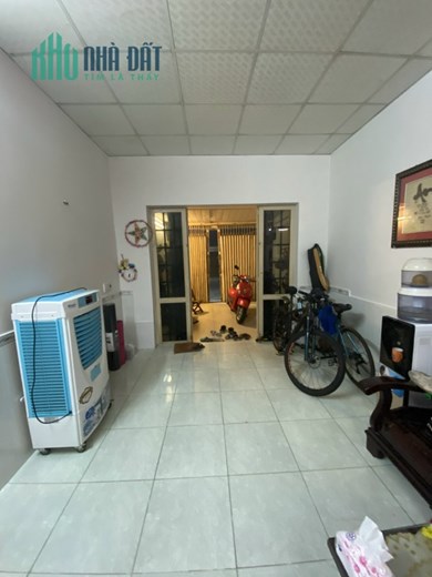 SỤP HẦM NHÀ MT LÊ HỮU TRÁC SÁT NGÃ 4 PHẠM CỰ LƯỢNG GIÁ RẺ NHƯ ĐẤT KIỆT