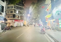 Nhà mặt phố Quán Thánh quận Ba Đình, kinh doanh, đắc địa, tầm tiền 50X5T, 21.5 tỷ.