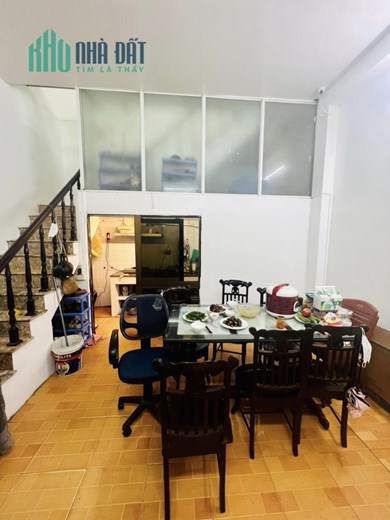 Nhà mặt phố Quán Thánh quận Ba Đình, kinh doanh, đắc địa, tầm tiền 50X5T, 21.5 tỷ.