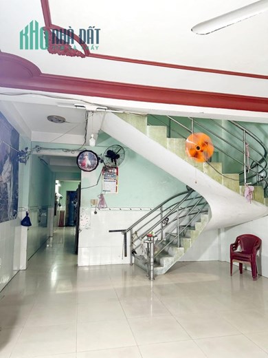 bình tân- mặt tiền đường 1A, bhha, 3 tầng, 138m2 chỉ 10.75 tỷ, giáp tân phú, ngang 5m.