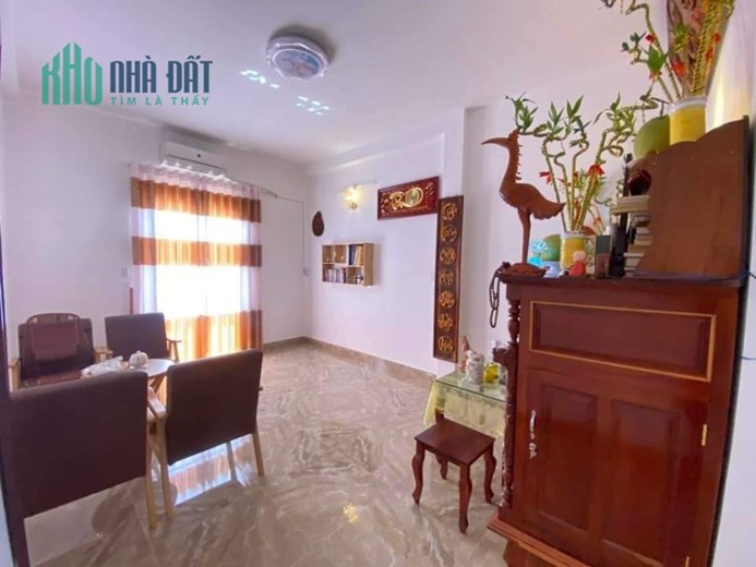 Bán Nhà Tên Lửa, Bình Tân, 4 Tầng . 60m2, Hẻm Xe Hơi,