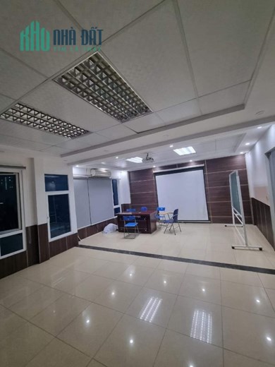 BÁN TÒA 9 TẦNG ĐẸP NHẤT PHỐ NGUYỄN PHÚC LAI - 2 MẶT THOÁNG - VỊ TRÍ ĐẮC ĐỊA - MẶT PHỐ HIẾM NHÀ BÁN
