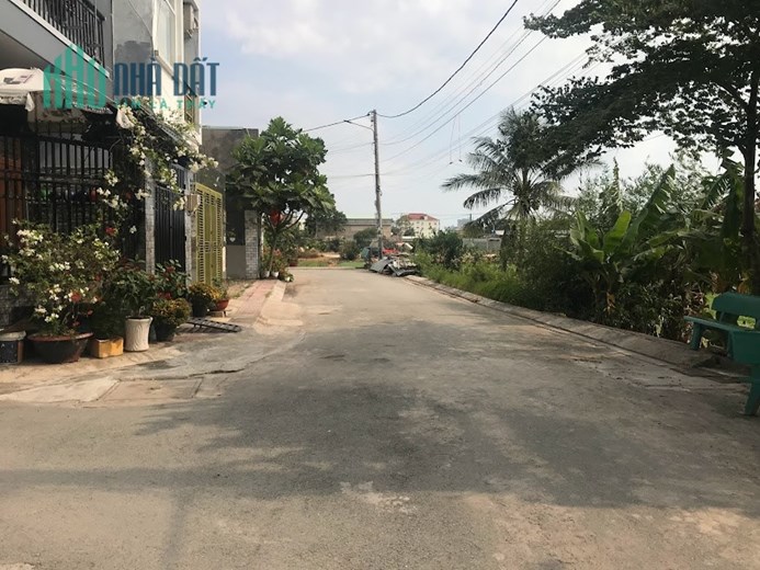 Bán  Đất HXH  Đường Tỉnh Lộ 43, Thủ Đức, 87m2, 4x19.5m, 3 Tỉ 9.