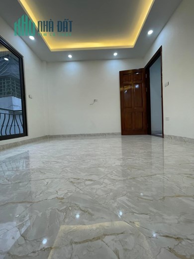 Tuyệt đẹp, Nguyễn Trãi Thanh Xuân, Ngõ thông, 30m Ô Tô, 6 PN, đẹp, 45m2 * 5 Tầng, 5.2 Tỷ.