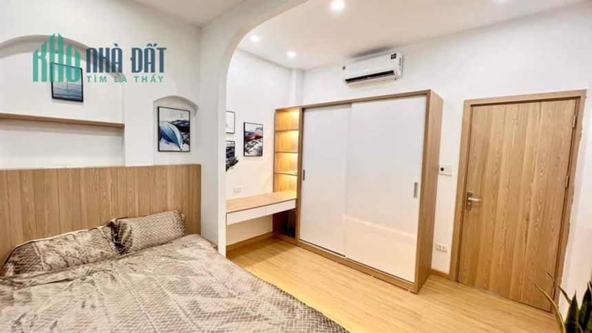 Bán nhà phố Bạch Mai, ,mới xây ở luôn, DTXD43m2, MT4.3m, chỉ 5 tỷ 0338080356