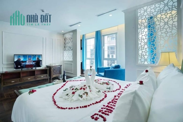 Siêu Phẩm, Mặt phố Quận Hoàn Kiếm, giá trị trường tồn, kinh doanh đỉnh, 1.5 tỷ / tháng, 96m2 * mt