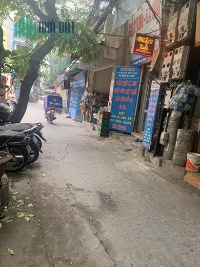 Cần tiền bán nhanh dãy nhà cấp 4, trung tâm Đống Đa, gần trường , chợ, 103m2, chỉ 10xx tỷ.