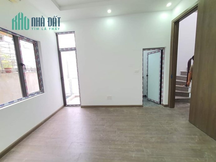 Bán nhà Ngõ 320 Phố KHƯƠNG ĐÌNH, diện tích 44m2, 4 tầng, giá 4,2 tỷ.