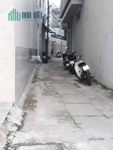 Nhà 2 tầng sau 1 mặt tiền Trần Cao Vân 38m2 chỉ 2ty5 tl