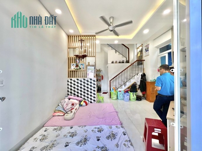 Ngay Đại Học Cảnh Sát, Linh Tây 50m2, 4 Tầng, Hoàn Công Đủ, Không QH, Chỉ 4 Tỷ