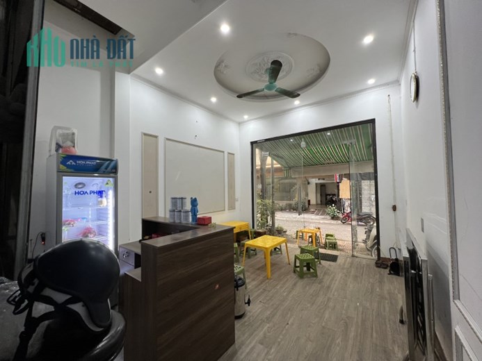 Chính chủ cho thuê mặt bằng kinh doanh khu Dương Khuê - Đại Học Thương Mại!