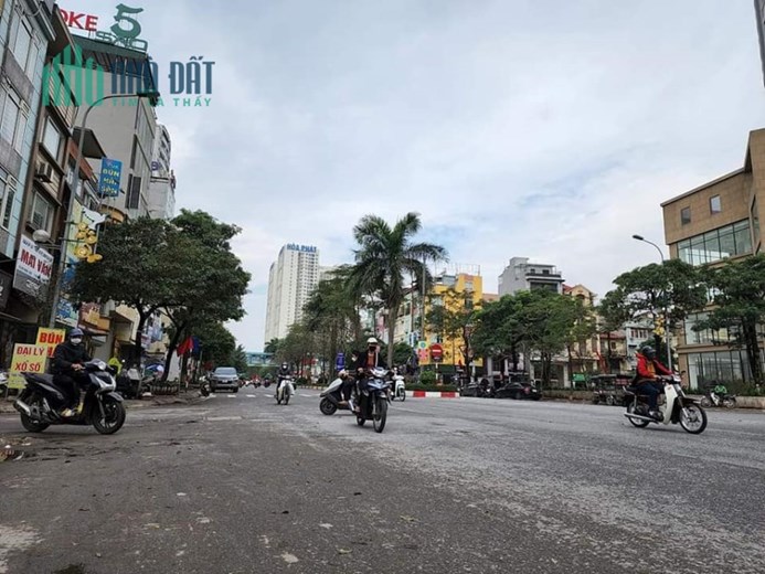 Bán 220m2 mặt phố Nguyên An Ninh Hoàng Mai kinh doanh 30 tỷ.