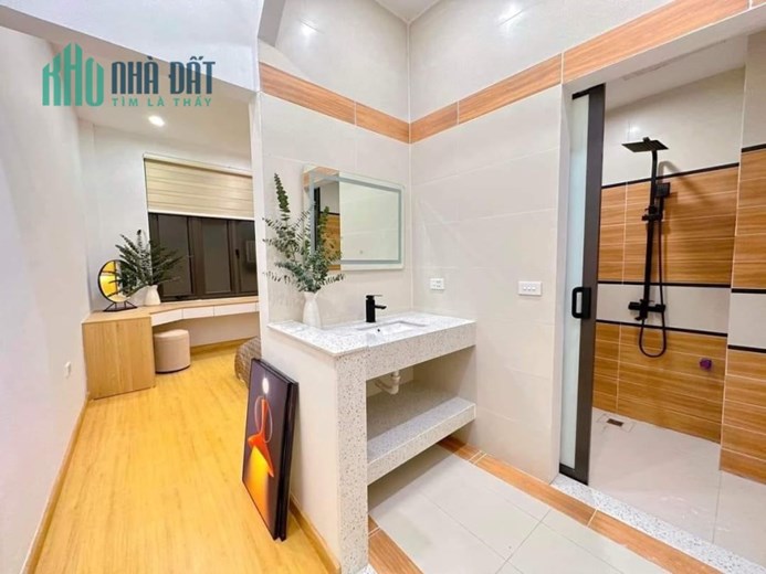 BÁN NHÀ ĐƯỜNG LÁNG-20M RA Ô TÔ BÃI GỮI Ô TÔ-HÀNG HIẾM PHÂN KHÚC HƠN 4 TỶ