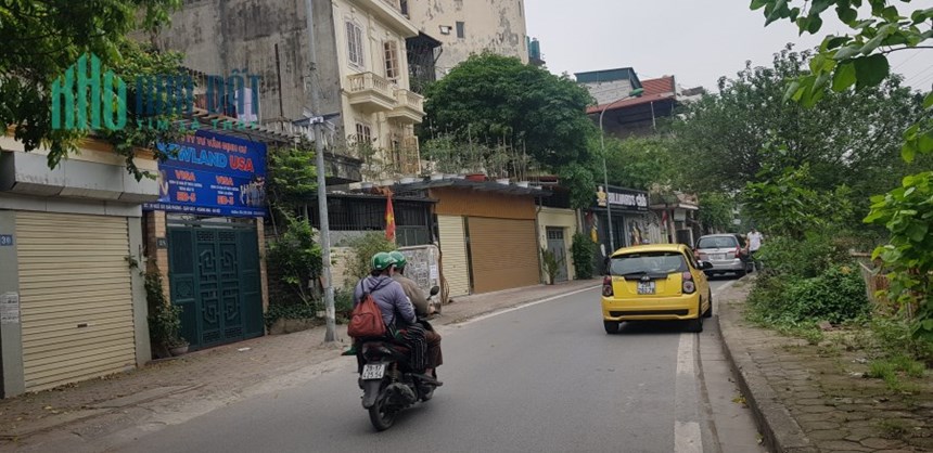 Bán nhà 220m2 mặt phố ngõ 553 Giải Phóng Hoàng Mai kinh doanh 26 tỷ.