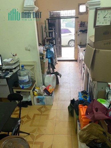 Ô tô đỗ cửa, quay đầu, nhà 3 tầng, mặt tiền 4,3m giá 2,8 tỷ có thương lượng Phan Trọng Tuệ, Cầu