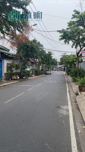 Bán gấp nhà 3 tầng, xe hơi ngủ trong nhà, diện tích 96.6m2, nhỉnh 5 tỷ