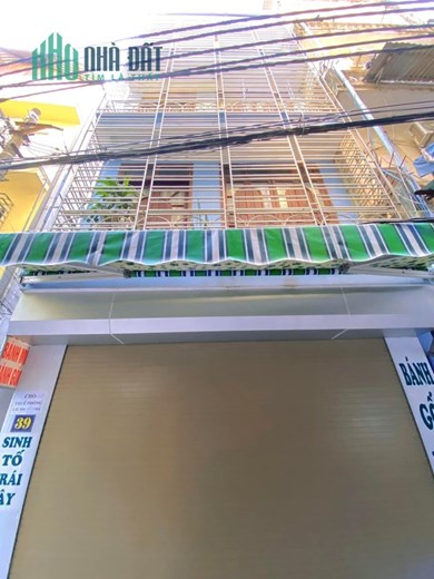 HOT !!! XEM NGAY  nhà Phạm Văn Đồng Cầu Giấy, Lô góc Ô tô qua Nhà Kinh doanh 52m2 MT4.6m 10 tỷ